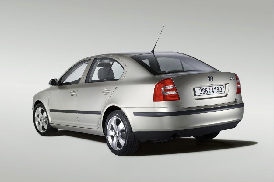  Skoda Octavia (1Z) 2004 года  (фото 31 из 38)